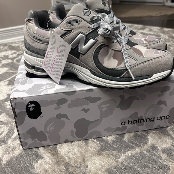 New balances bape edition - Picture 6 of 6